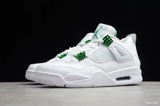 HYPE CT8527-113 Green Pine Air 4 Jordan 0505